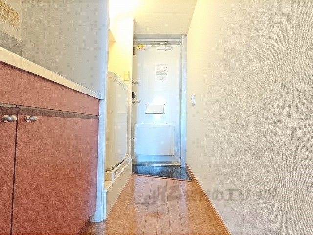 レオパレスLibertyの玄関写真