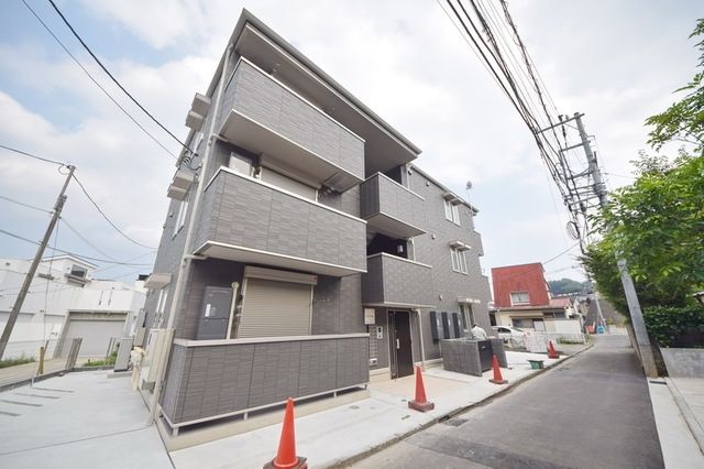 建物外観　★戸塚から徒歩9分★