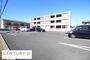 駐車場　敷地内に駐車場ございます！