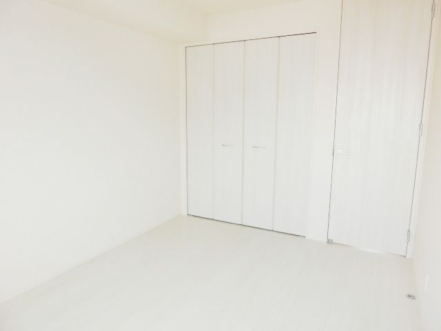 その他部屋・スペース　お部屋に収納があるので広々使えますね
