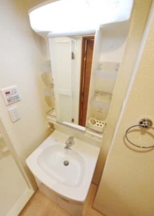 洗面設備　☆嬉しい独立洗面台☆