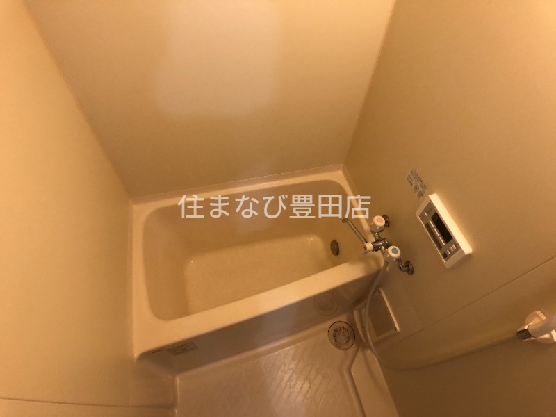 バス・シャワールーム　別室同型写真