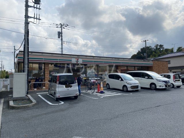 コンビニ　セブン-イレブン北流山店（コンビニ）まで508m