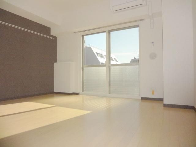 居室・リビング　♪明るいお部屋！♪
