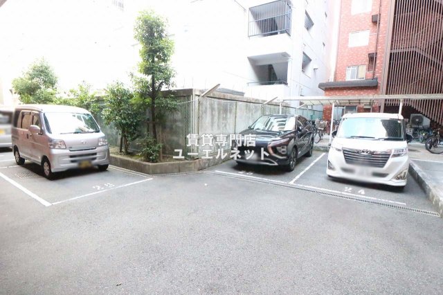 駐車場　敷地内駐車場あり◎