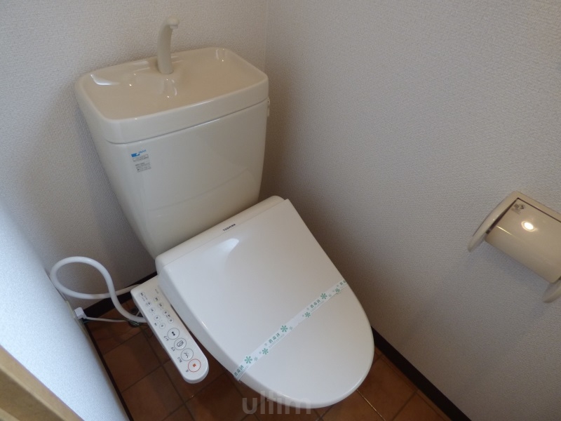 トイレ　※別のお部屋の写真です