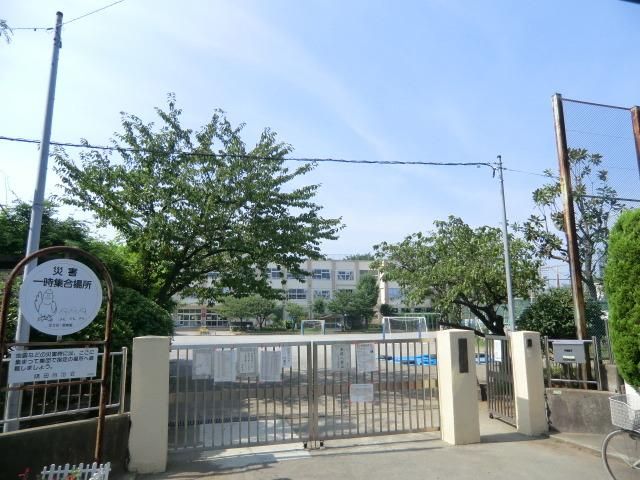 小学校　大谷田小学校（小学校）まで350m