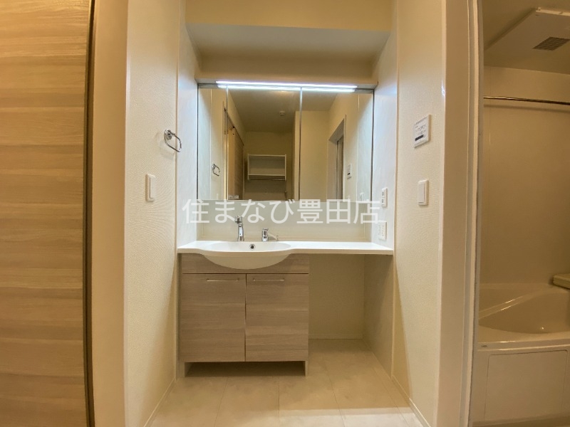 洗面設備　同型完成モデル