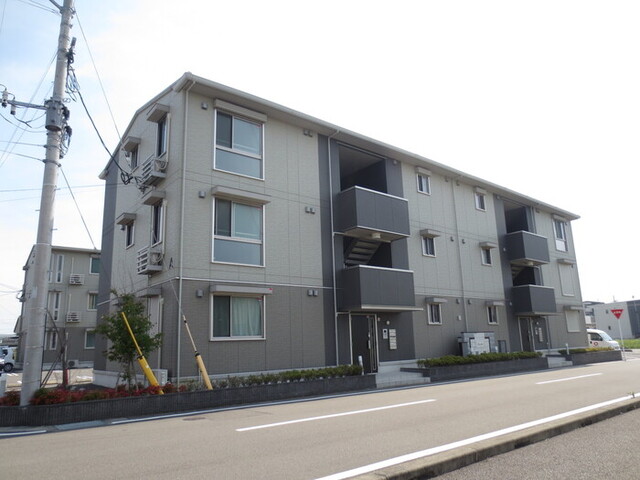 建物外観　Ａ棟外観