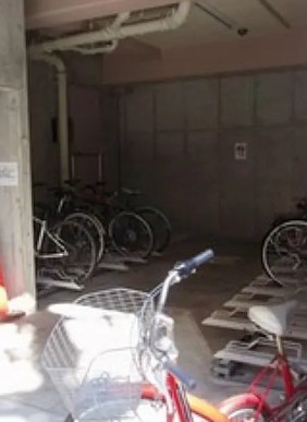 駐車場　駐輪場です。