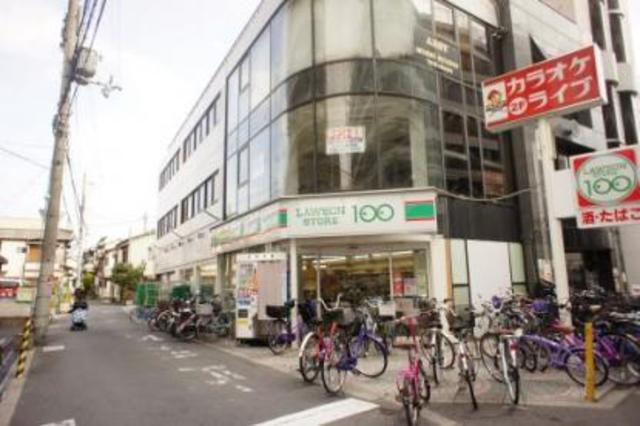 コンビニ　ローソンストア100出戸駅前店（コンビニ）まで400m