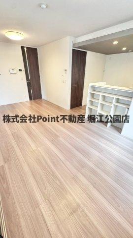 地下鉄千日前線 今里駅 徒歩8分 3階建 築6年の居間写真
