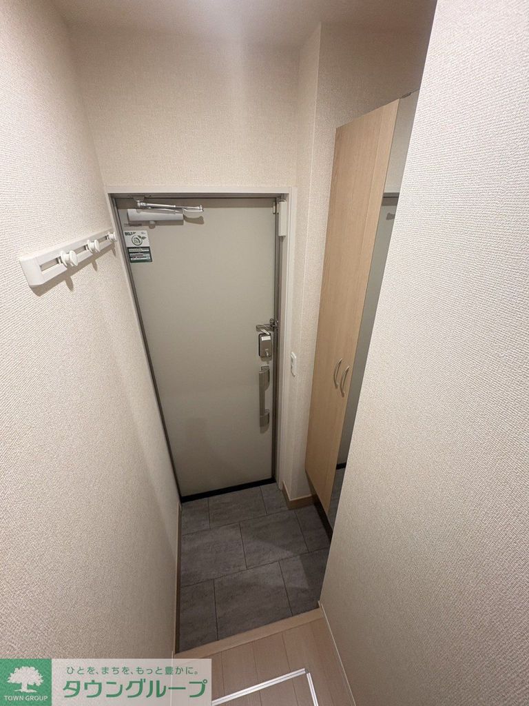 玄関　トリシアシリーズ同施工参照　現状優先