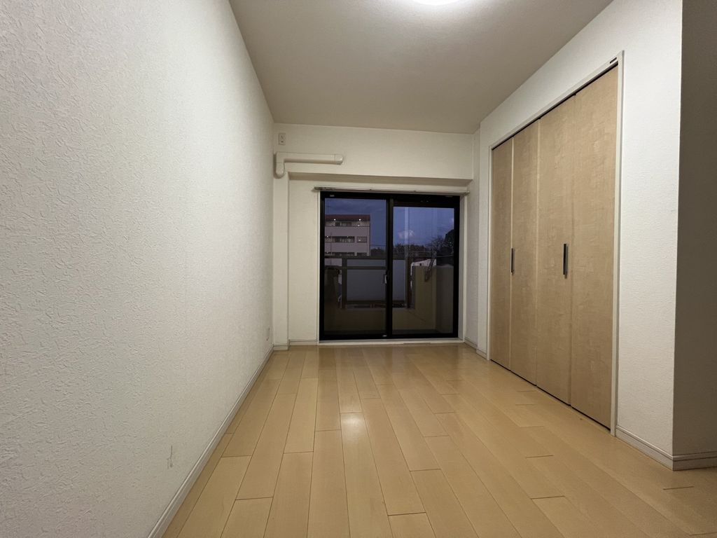 ライオンズマンション上石神井第2の居間写真