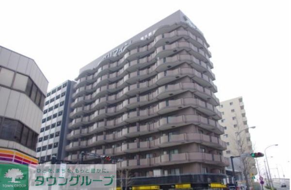 グリフィン新横浜・六番館の外観写真