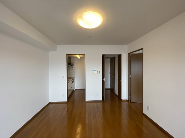 居室・リビング　写真は同マンションの他のお部屋のものです