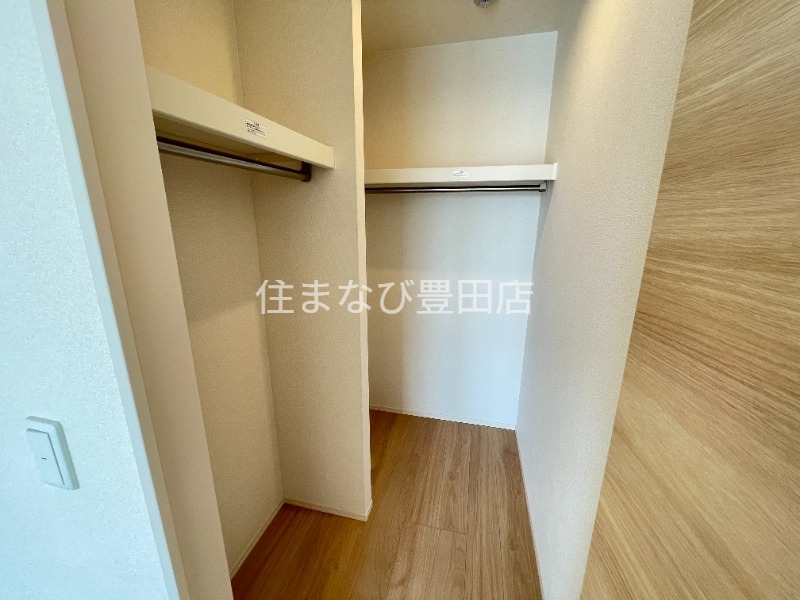 名鉄名古屋本線 一ツ木駅 徒歩18分 3階建 築7年の内装写真