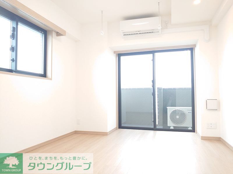 ルーブル川崎神明町の居間写真