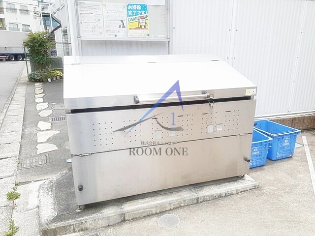 その他共有部分　敷地内ごみ置き場です。
