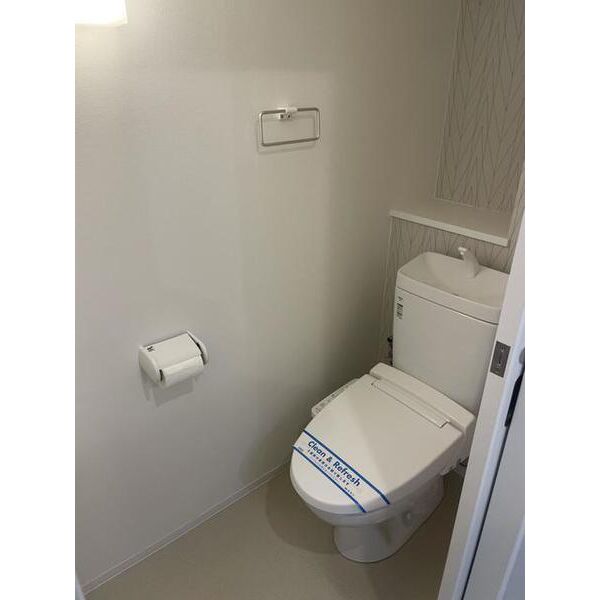 地下鉄東山線 池下駅 徒歩2分 12階建 築6年のトイレ写真
