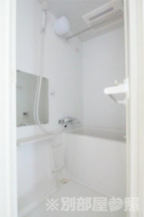 バス・シャワールーム　※他部屋参考写真