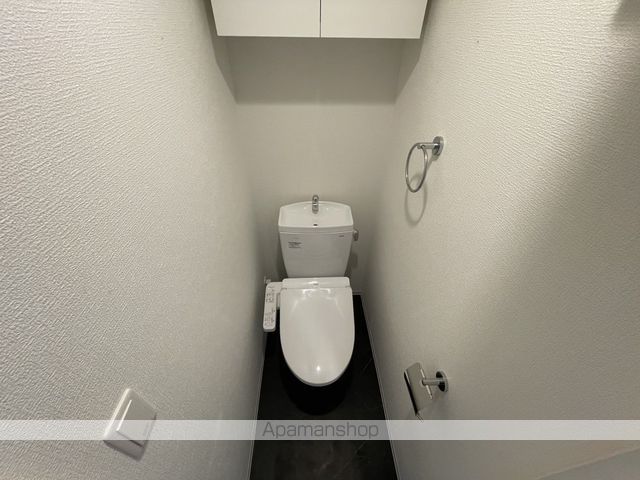 地下鉄御堂筋線 東三国駅 徒歩5分 14階建 築2年のトイレ写真