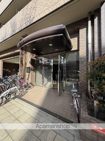 地下鉄谷町線 南森町駅 徒歩7分 10階建 築29年の外観写真