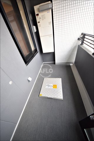 バルコニー　ローレルタワー御堂筋本町　バルコニー