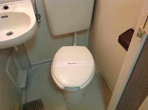 レオパレスエムティエスのトイレ写真