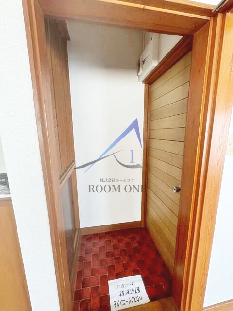 玄関　玄関です。