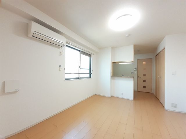 近鉄大阪線 弥刀駅 徒歩4分 2階建 築15年の居間写真