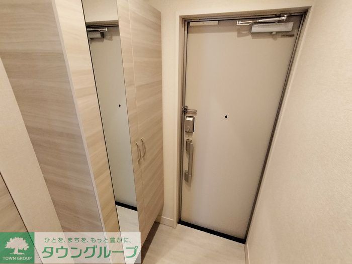 玄関　お問合せはタウンハウジングまで！※現地待合わせ相談可能