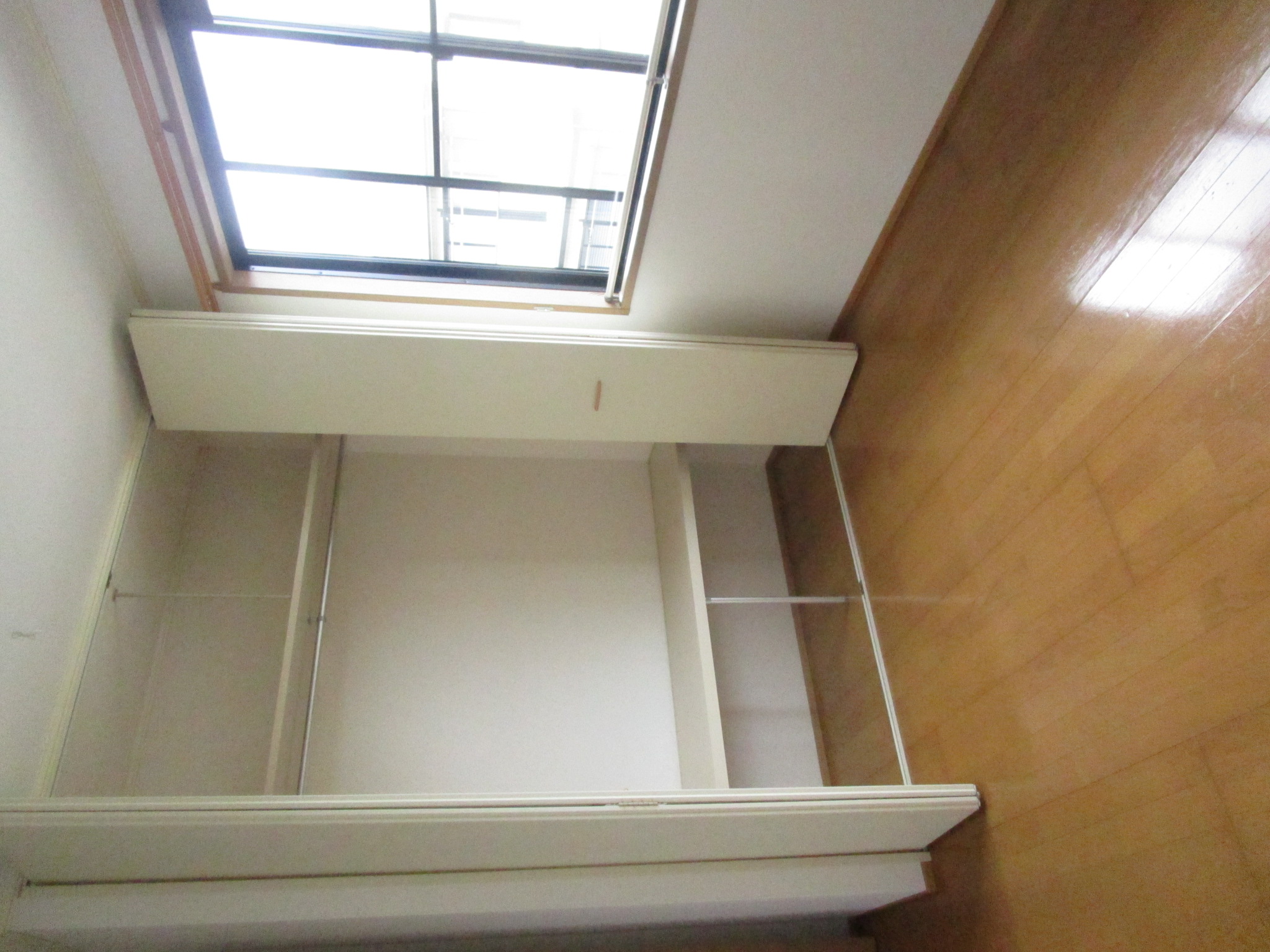 収納　洋室５帖のクローゼット