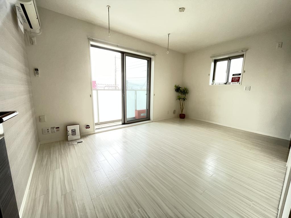 その他部屋・スペース　角部屋2面採光でぽかぽかの陽当たりでバルコニーも有！！