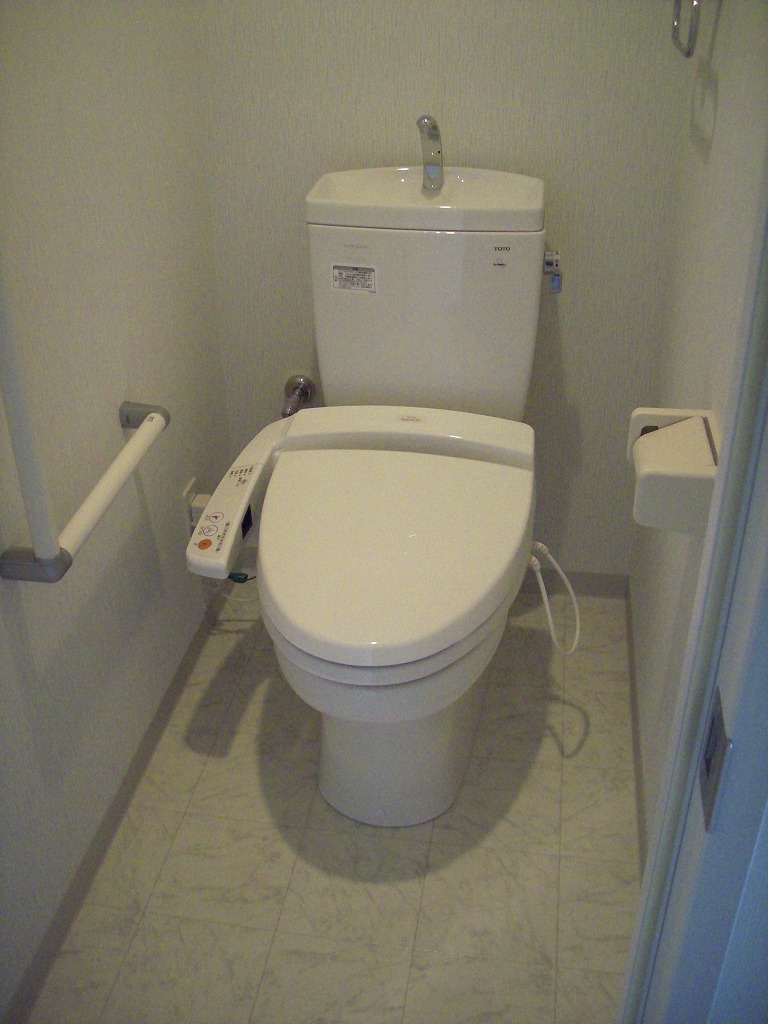 トイレ　ウォシュレット
