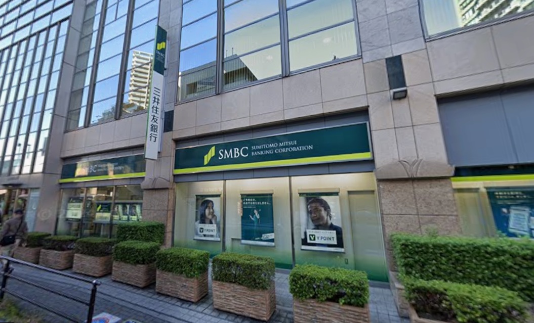 銀行　三井住友銀行ひばりヶ丘支店（銀行）まで1104m