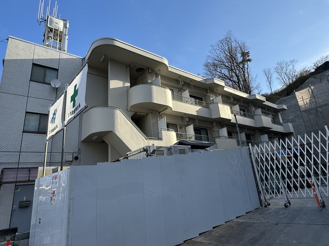 ノーザンヒル森林公園の建物外観