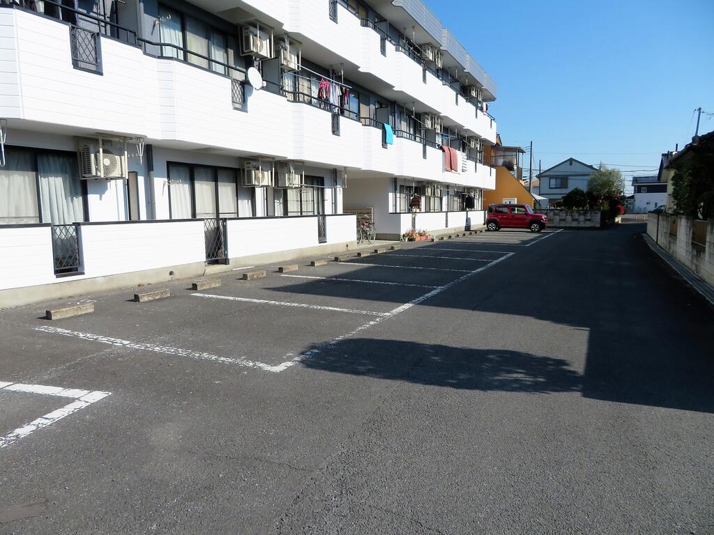 駐車場　駐車場2台お停めいただけます！