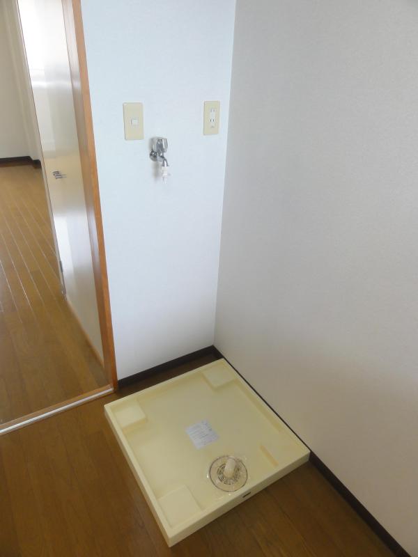 洗面設備　洗濯機置場