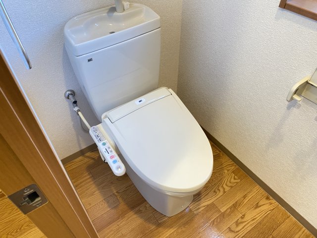 【エバーレジデンスのトイレ】