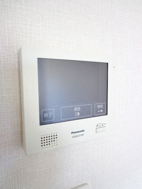 セキュリティ　防犯面に配慮したＴＶモニターホン付きです！