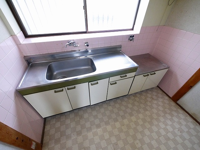 キッチン　キッチンでお料理をお楽しみください