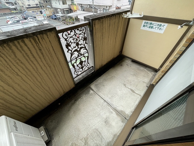 バルコニー