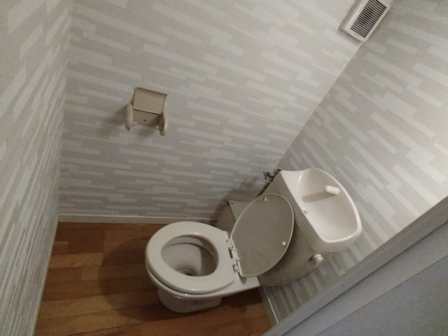 トイレ　清潔感のあるお手洗い