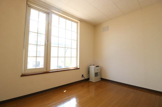 その他部屋・スペース　綺麗な内装の寝室です♪