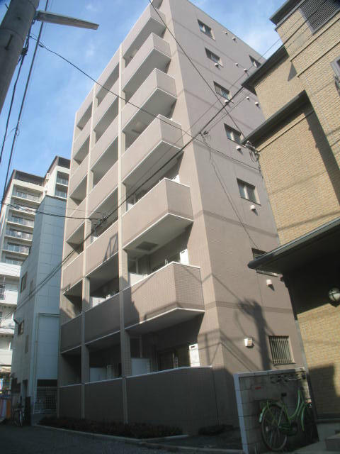 志木市本町のマンションの建物外観