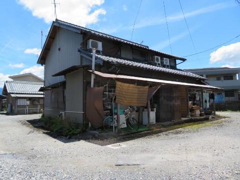 土々ヶ根みどり荘　12号の建物外観