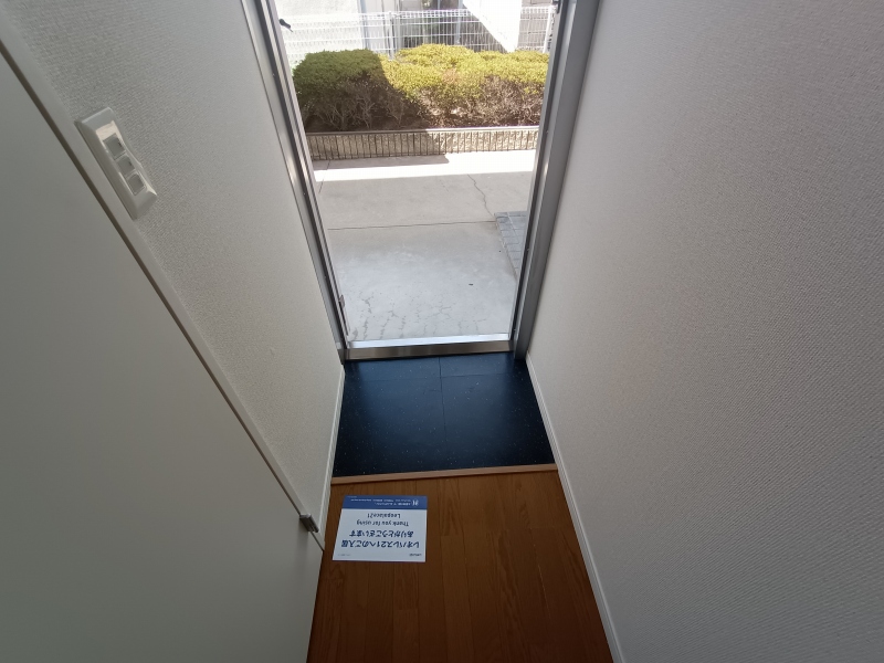 玄関　玄関スペース。部屋により家電設置あり。