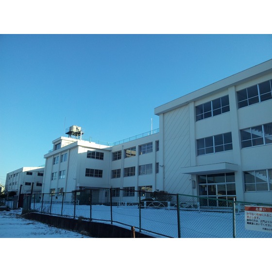 小学校　仙台市立向陽台小学校（小学校）まで700m