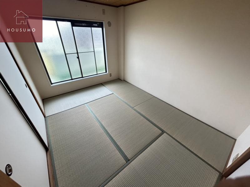 その他部屋・スペース　広くて明るい寝室